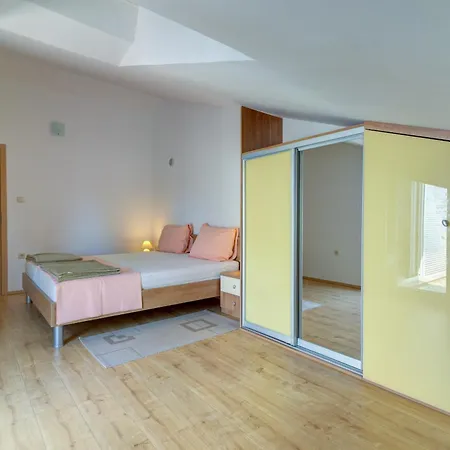 Apartmán Lili *