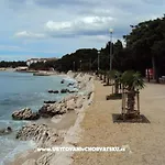 Lili Apartament
