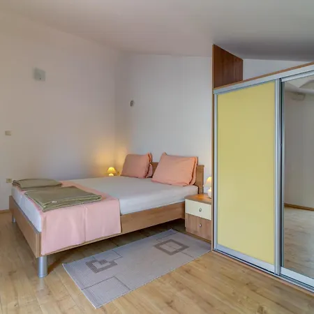 Apartmán Lili *