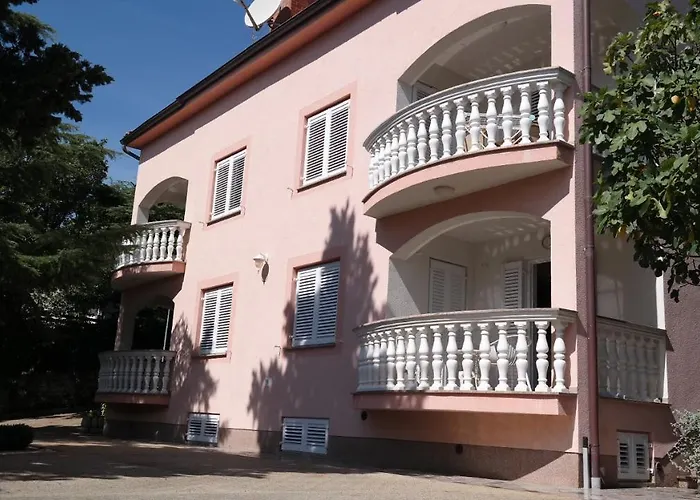 Lili * Нови-Винодолски