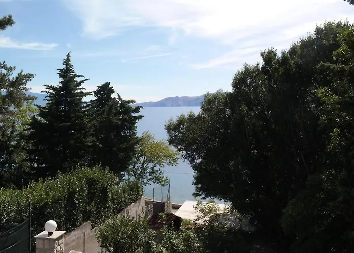 Lili * Нови-Винодолски