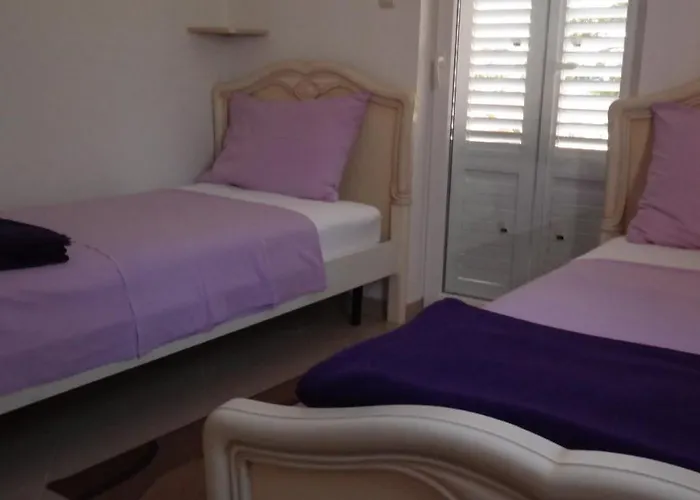 Lili Апартаменты