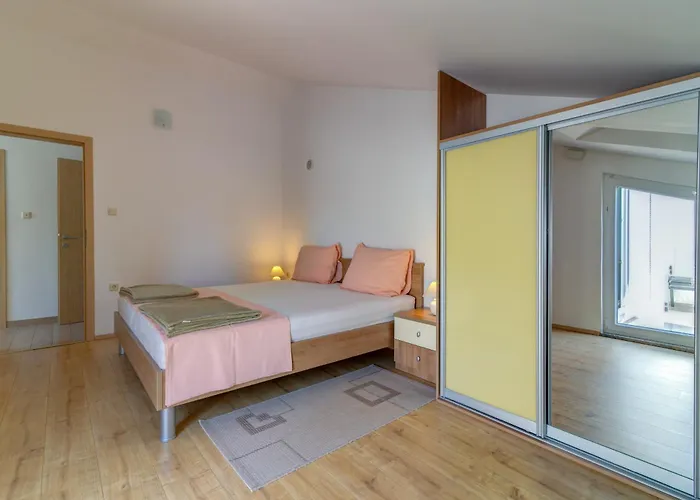 Апартаменты Lili *