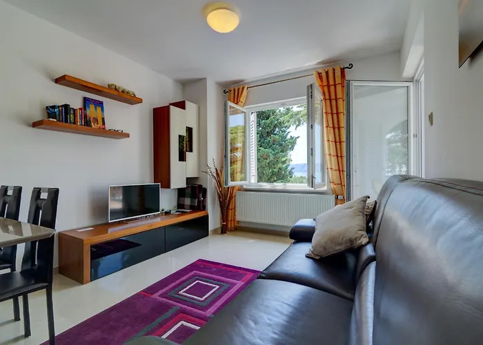 Lili Апартаменты